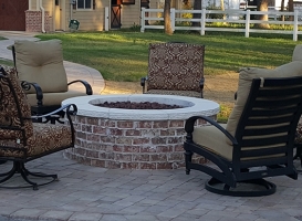 Outdoor Fireplace/Firepits