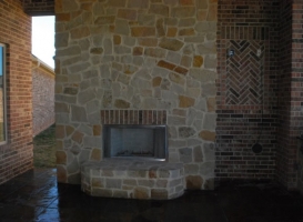 Outdoor Fireplace/Firepits