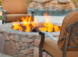 Outdoor Fireplace/Firepits