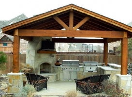 Outdoor Kitchen