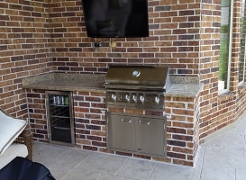 Outdoor Kitchen