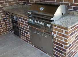 Outdoor Kitchen