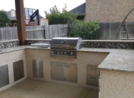 Outdoor Kitchen